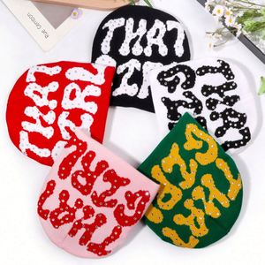 Bonnet en tricot jacquard automne-hiver avec lettres en strass, tendance, pour hommes et femmes, toutes occasions, avec strass - Product Image 1