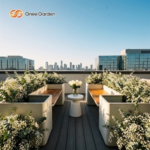 Banc de jardin moderne en acier inoxydable avec jardinière intégrée, design minimaliste carré pour fleurs et plantes vertes - Product Image 6