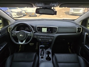 Sin Accidentes 2021 BLANCO Marca de Auto Coreana Sportage The Bold Auto SUV Diésel con Advertencia de Colisión Frontal, Llave Inteligente y Asistencia para Mantener la Línea de Conducción - Product Image 5