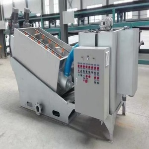 <span class=keywords><strong>D</strong></span>éshydrateur de boues à vis multi-plaques en acier inoxydable ZKTD, machine de traitement des eaux usées contrôlée par PLC, filtration agricole - Product Image 5
