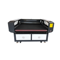 Machine de découpe laser CO2 à alimentation automatique 1810 avec caméra CCD pour tissu, textile, cuir, peluche et jouets en tissu