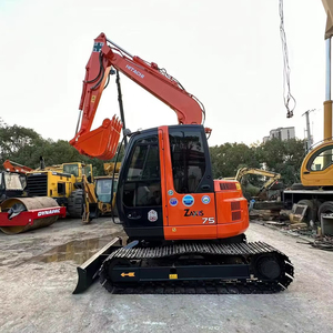 รถขุดตีนตะขาบ ZX75US แบบสวิงท้ายสั้นพิเศษ 7.5 ตัน สำหรับงานในเมืองและโครงการก่อสร้างบนถนน - Product Image 1