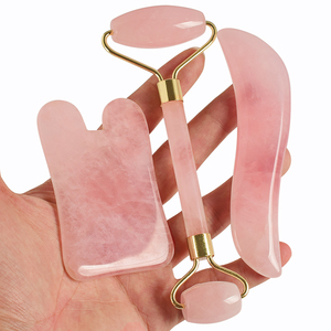 <span class=keywords><strong>En</strong></span> gros rose <span class=keywords><strong>quartz</strong></span> rouleau et <span class=keywords><strong>gua</strong></span> <span class=keywords><strong>sha</strong></span> grattoir outil de massage Visage rouleau ensemble - Product Image 2