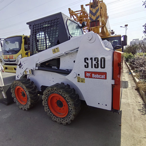 Chargeuse compacte S130 modèle 2023 d'occasion en excellent état, moteur et roulements inclus, équipement de construction à vendre - Product Image 1