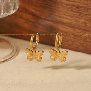 Pendientes de Aro con Forma de Mariposa, Oro de 18K, Acero Inoxidable, Joyería de Moda para Mujer, para Fiestas - Product Image 3