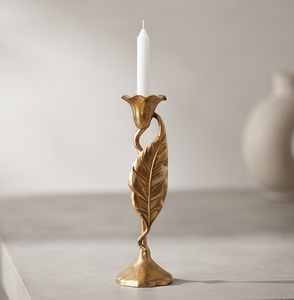 Candle Holder Gold Finish Leaf Design Decorative Metal Candlestick Stand Elegant Table Centerpiece for Home Wedding Event Decor - Product Image 3