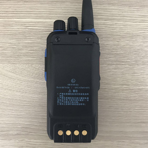 Radio bidirectionnelle professionnelle Krisun, batterie rechargeable 2400 mAh avec chargeur et clip ceinture pour utilisation en extérieur - Product Image 4