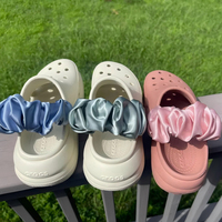 Accessoires Scrunchie de style créateur, amovibles et décoratifs, pour la collection de mariage Croc Scrunchie, servant de couvre-lacets et de sangles de chaussures