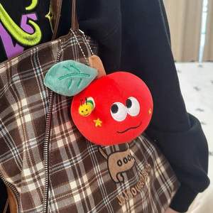 Peluche <span class=keywords><strong>de</strong></span> <span class=keywords><strong>Manzana</strong></span> Roja Sorpresa, Adorable y Popular, Personalizable, Llavero <span class=keywords><strong>de</strong></span> Peluche <span class=keywords><strong>de</strong></span> Dibujos Animados - Product Image 6