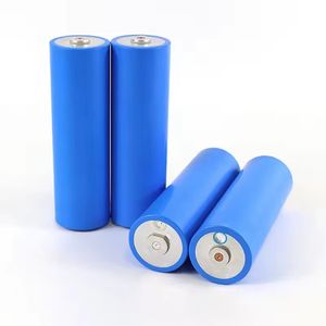 Verschillende Algemene Normen 32140 33140 3.2V 15ah Cilindrische Lfp Batterij Voor Energieopslag In Elektronische Apparaten - Product Image 3