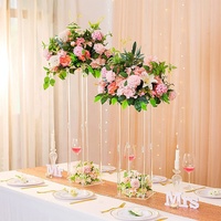 Colonne Centrale Géométrique Haute en Métal Doré pour Mariage, Support de Fleurs et Vase pour Centres de Table