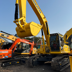 KOMATSU PC350 PC360 PC400 pelleteuses de grande taille 35 tonnes 36 tonnes 40 tonnes pelleteuses d'occasion pelles sur chenilles à vendre - Product Image 1