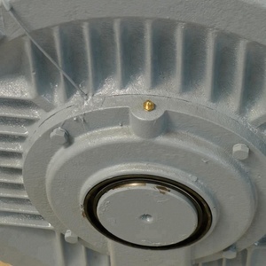 เครื่องกำเนิดไฟฟ้าแม่เหล็กแบบซิงโครนัสความเร็วต่ำ Sunshine Power YGDLF-300 กำลังไฟ 300 กิโลวัตต์ 690 โวลต์กระแสสลับ 60 เฮิรตซ์ รับประกัน 2 ปี มาตรฐาน CE - Product Image 5