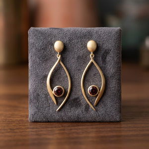 Pendientes Colgantes de Granate en Tono Dorado con Ópalo de Fuego Texturizado, Joyería para Mujer, Regalo - Product Image 2