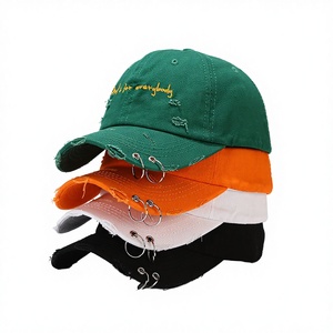 หมวกเบสบอลแบบไม่มีโครง ปักโลโก้ด้วยเทคนิคฟล็อกกิ้ง 6 แผง สไตล์สปอร์ต ลำลอง แฟชั่นสตรีท พร้อมตัวอักษรและห่วงเหล็กแบบกำหนดเอง ขายส่ง - Product Image 2