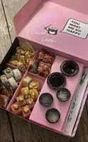 Boîte à sushi personnalisée biodégradable de luxe, prix d'usine, boîte à bento, boîte à sushi à emporter avec compartiments