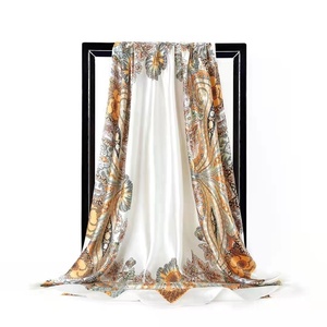 Sciarpa in <span class=keywords><strong>Seta</strong></span> a Tema Nautico Rosso Bianco e <span class=keywords><strong>Blu</strong></span>, <span class=keywords><strong>Foulard</strong></span> Quadrato in Raso con Stampa Ancora per Donna, Grande Hijab alla Moda, Copricollo - Product Image 5