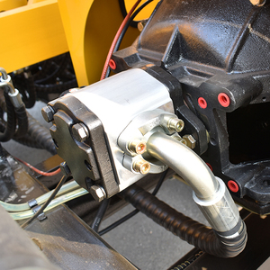 Pile driver hydraulique compact le plus vendu avec moteur Euro V pour projets photovoltaïques - Product Image 6