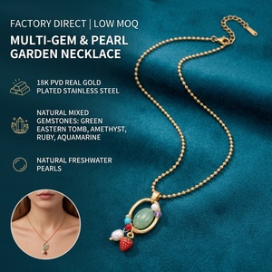 Collana Minimalista in Acciaio Inossidabile con Ciondolo a Fragola Dipinta in Agata, Catena Ovale Intrecciata, Tema Giardino Botanico Incantato, Madre e Figlio - Product Image 3