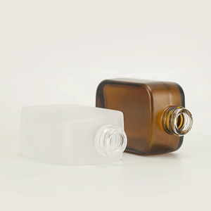 Flacon rectangulaire givré de nouveau style bouteille <span class=keywords><strong>en</strong></span> <span class=keywords><strong>verre</strong></span> blanc ambre emballage cosmétique personnalisé de 30ml <span class=keywords><strong>avec</strong></span> bouchon compte-gouttes pour sérum d'huile capillaire - Product Image 5