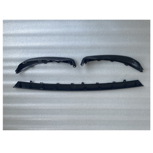 Pièces automobiles MiKi, Camry 2018 Se, couvercle inférieur du pare-chocs avant et kit de garniture centrale pour remplacement et réparation Toyota - Product Image 3