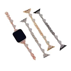 Cinturino di Lusso in Acciaio Inossidabile per <span class=keywords><strong>Apple</strong></span> <span class=keywords><strong>Watch</strong></span> 38/40/41/42/44/45mm, Compatibile con Serie 10 9 8 7 6 5 4 <span class=keywords><strong>SE</strong></span> - Product Image 1