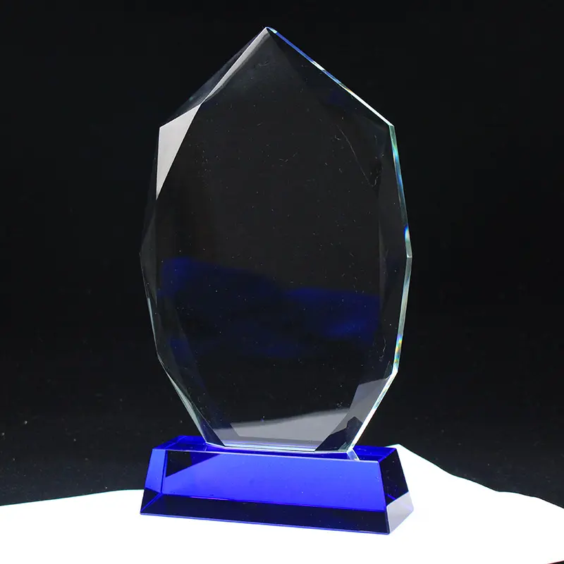 Aangepaste Blauw Kristallen Trofee Award Groothandel K9 Leeg Schild Kristal Glas Trofee Met Zwarte Basis Voor Souvenir