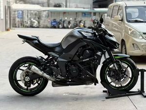 Moto Kawasaki Z1000 <span class=keywords><strong>Sugomi</strong></span> Style 1000cc Quattro Cilindri Usata, Moto Stradale a Benzina, Prestazioni Stabili, Fornitura all'Ingrosso - Product Image 2