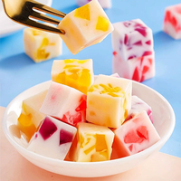 Yoghurt Gummy Snoepjes Met Fruitige Smaak Zure Melkzuurbacteriën Doordrenkt Vruchtensap Multi-Smaak Zure Gummy Snoep