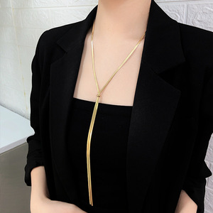 Ensemble de <span class=keywords><strong>bijoux</strong></span> de <span class=keywords><strong>luxe</strong></span> plaqué or pour femmes, comprenant un bracelet ouvert et une bague à chaîne serpent avec perles baroques, vente en gros - Product Image 6