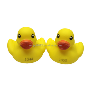 Canard de course lesté en caoutchouc de canard numéroté vertical de flotteur pour l'événement de course de <span class=keywords><strong>club</strong></span> rotatif - Product Image 5