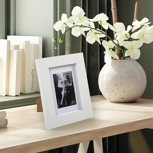 European Style Simple Design Sublimation 5x7in White Wood Picture Frame With Mat For Table Top Display And Wall Mounting