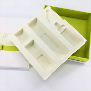 <span class=keywords><strong>Caja</strong></span> <span class=keywords><strong>de</strong></span> Regalo Ecológica Personalizada para Cuidado <span class=keywords><strong>de</strong></span> <span class=keywords><strong>la</strong></span> Piel con Cinta Verde e Inserto Moldeado a Medida, Empaque Botánico Premium para Sets <span class=keywords><strong>de</strong></span> Belleza - Product Image 4