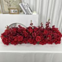 Chemin de table artificiel directement de l'usine pour la décoration de mariages, idéal pour les entreprises de location et les fabricants en gros