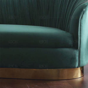 أريكة فندقية بطيات خلفية, أريكة من نسيج مخملي باللون الأخضر والغابات ، بقاعدة ذهبية ، مكونة من 3 مقاعد باللون الأخضر و فيروزي - Product Image 3