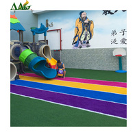 AAG Synthetischer Kunststoff-Rasenteppich Schwarz Weiß Rot Grau Braun Lila Rosa Blau Künstlicher Rasen für Garten Promotion
