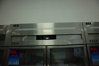Congélateur commercial quatre portes pour cuisine d'hôtel et buffet