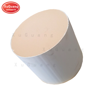 XUGUANG universel rond universel <span class=keywords><strong>catalyseur</strong></span> en nid d'abeille à trois voies <span class=keywords><strong>catalyseur</strong></span> substrat/support de <span class=keywords><strong>catalyseur</strong></span>/support de <span class=keywords><strong>catalyseur</strong></span> - Product Image 3