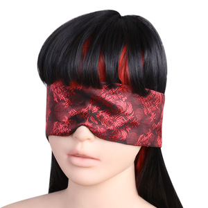 Paar <span class=keywords><strong>Adult</strong></span> Sex Silk Eye Mask Set Weicher und glatter Stil Rot für privates Schlafzimmer Bondage Training - Product Image 3