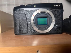 กล้องพกพาขนาดกะทัดรัด Fujifilm X-E3 24.3MP 4K UHD กล้องดิจิตอลสำหรับถ่ายภาพสตรีท - Product Image 2