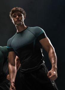 Camiseta de Compresión para Hombre, Tejido Sin Costuras, Degradado Rojo y Negro, Ajuste Muscular, Transpirable, para Gimnasio, Entrenamiento, Deporte - Product Image 3