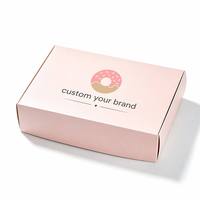 Boîte d'expédition portable personnalisée en carton ondulé avec finition vernie et poignée pour emballage cadeau et artisanat, en matériau recyclé