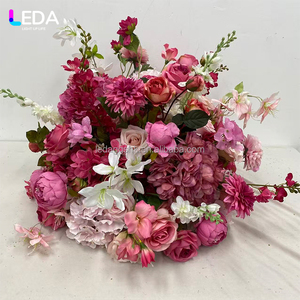 ลูกบอลดอกกุหลาบสีชมพู LEDA สำหรับตกแต่งโต๊ะงานเลี้ยงสุดโรแมนติก ขนาด 60 ซม. ดอกไม้ประดิษฐ์สำหรับงานแต่งงาน - Product Image 2