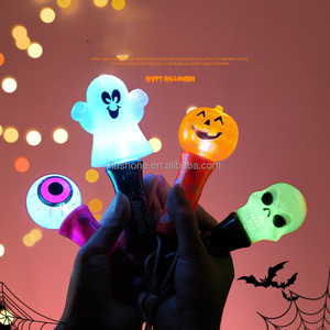 Halloween Mini Leuchtende LED Laternen-Geisterstab-Spielzeuge – Handgehaltene Party-Artikel für Kinder - Product Image 3
