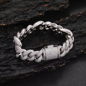 Pulsera de Zirconia Estilo Hip Hop Europeo y Americano, Cadena Cubana de Burbujas de Nariz de Cerdo de 15mm, Tres en Uno, Joyería para Hombre, Venta al por Mayor - Product Image 4