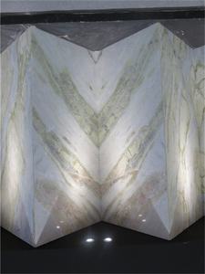 بلاط رخام أونيكس طبيعي فاخر أزرق اللون لتزيين الجدران والسلالم بتصميم عربي أصفر بسعر منخفض - Product Image 3