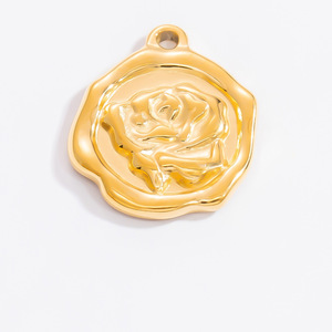 จี้สแตนเลสทรงต่างๆ ชุบทอง 18k สำหรับทำสร้อยคอ อุปกรณ์ทำเครื่องประดับ DIY - Product Image 3