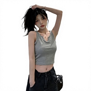 Débardeur Chic d'Été pour Femme – Camisole Minimaliste Légère et Essentielle pour l'Été - Product Image 4