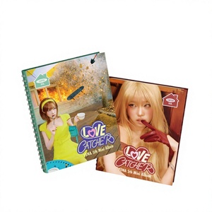 YENA 5º Mini Álbum LOVE CATCHER (Versión Photobook) Álbum Oficial de Kpop Coreano en CD - Product Image 1