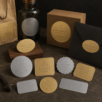 Autocollants personnalisés en or et argent mat gaufrés, étiquettes gaufrées de qualité supérieure pour la décoration de boîtes cadeaux et d'enveloppes